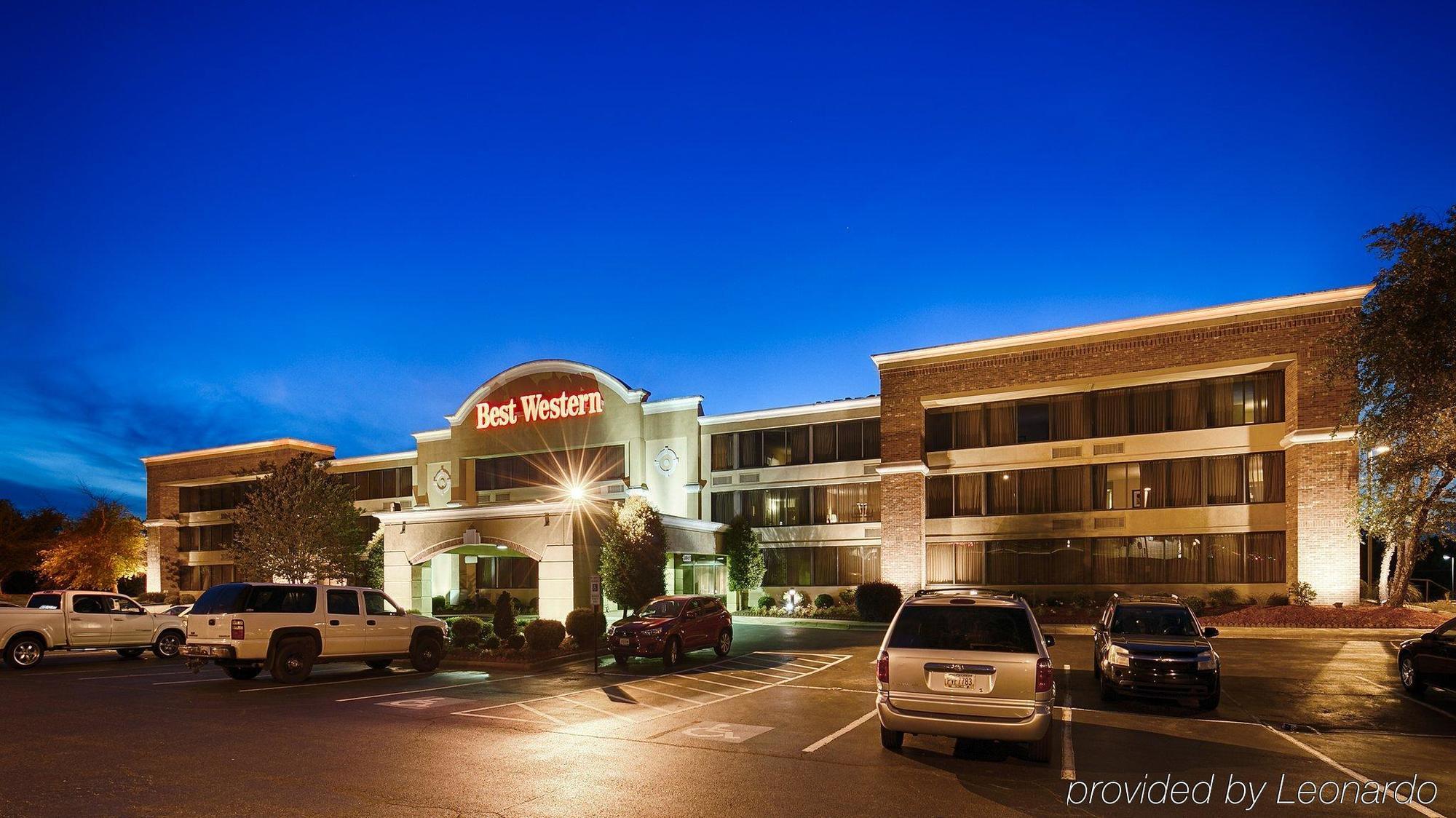 Best Western Plus Charlotte Matthews Hotel Exterior foto